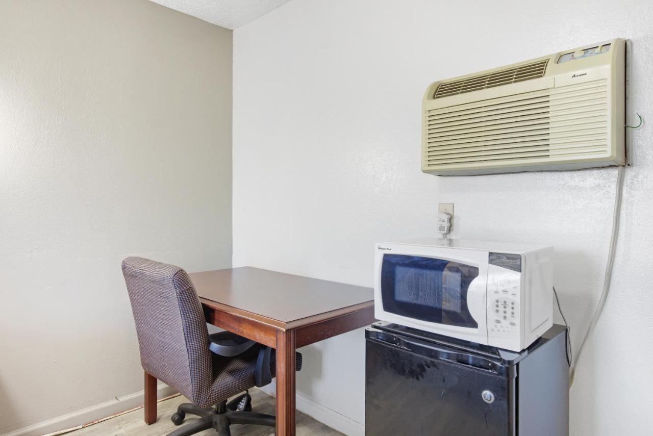 Adams Inn Dothan Ngoại thất bức ảnh