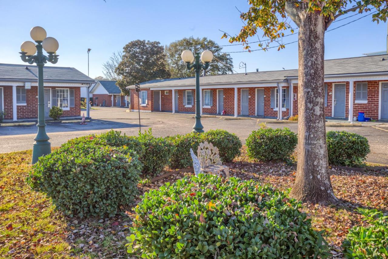 Adams Inn Dothan Ngoại thất bức ảnh